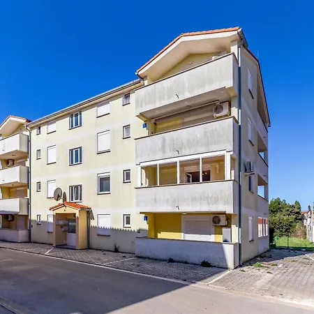 Apartment Lola Medulin Exterior photo